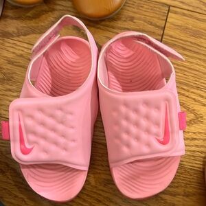 Nike kid sandal